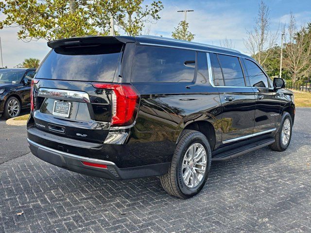 2022 GMC Yukon XL SLT