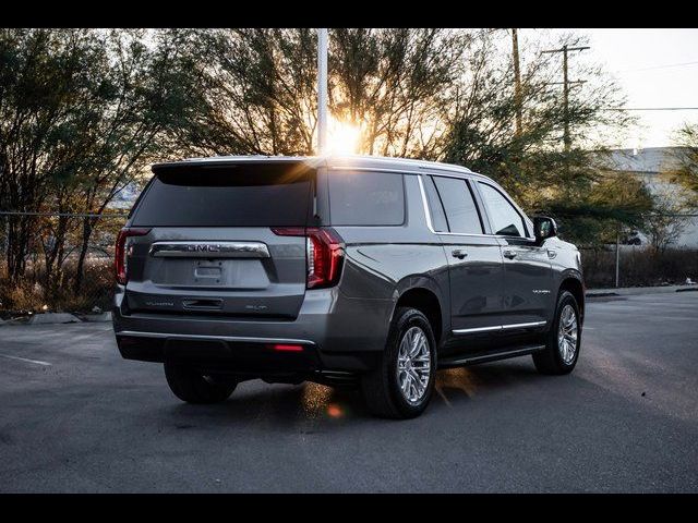 2022 GMC Yukon XL SLT