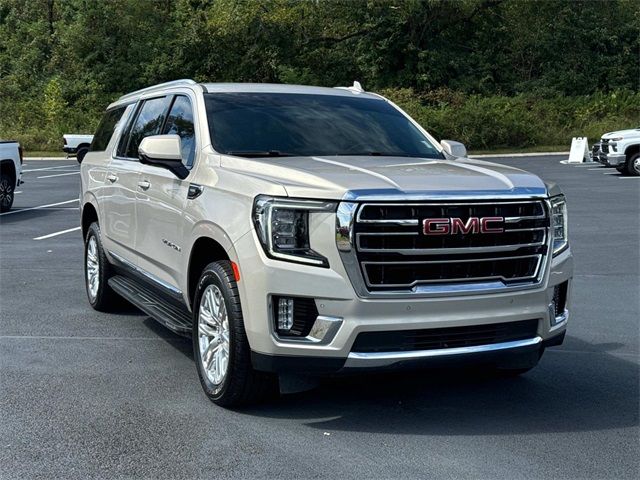 2022 GMC Yukon XL SLT