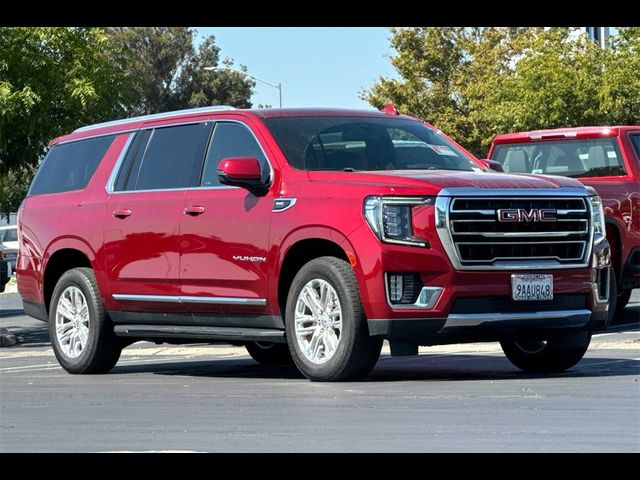 2022 GMC Yukon XL SLT