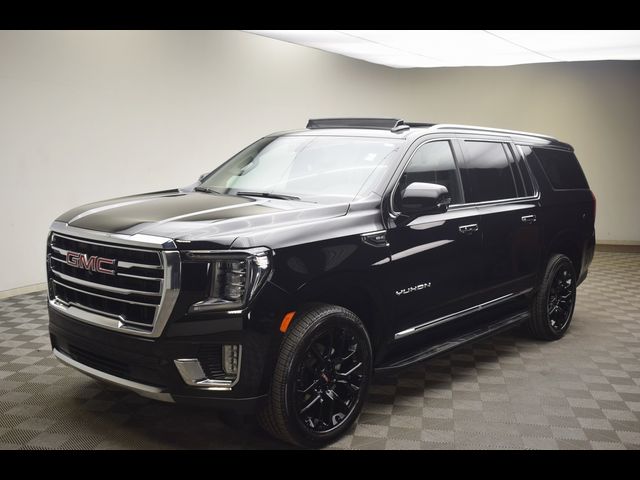 2022 GMC Yukon XL SLT