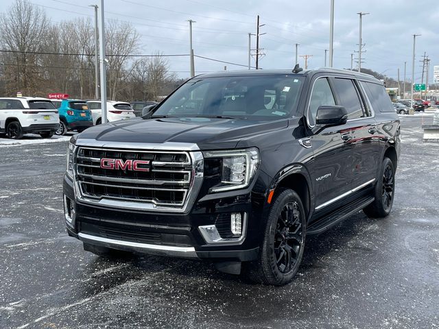 2022 GMC Yukon XL SLT