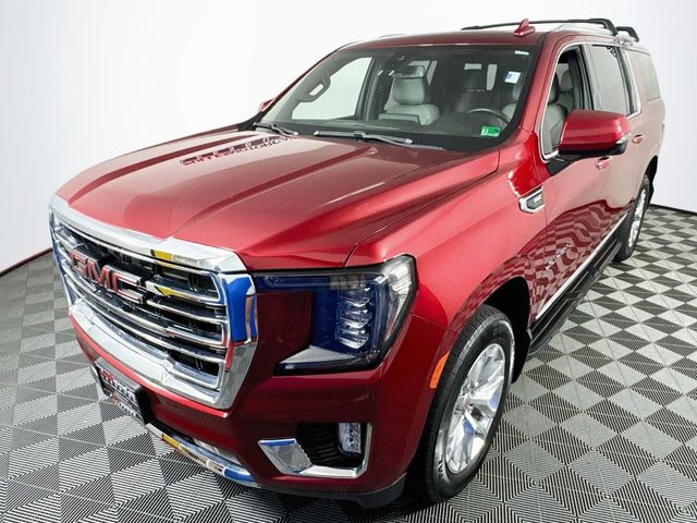 2022 GMC Yukon XL SLT