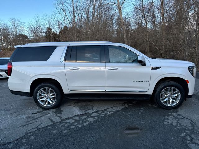 2022 GMC Yukon XL SLT