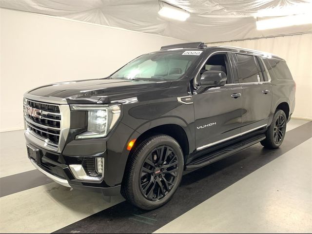 2022 GMC Yukon XL SLT