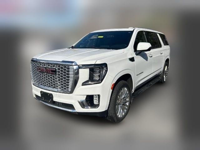 2022 GMC Yukon XL SLT