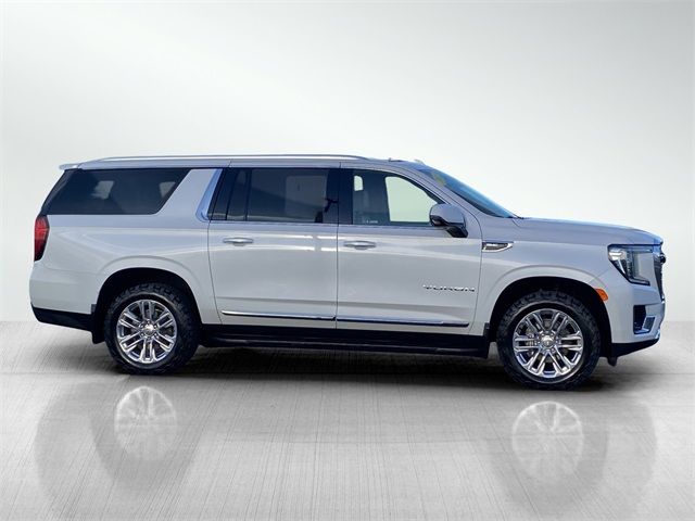 2022 GMC Yukon XL SLT