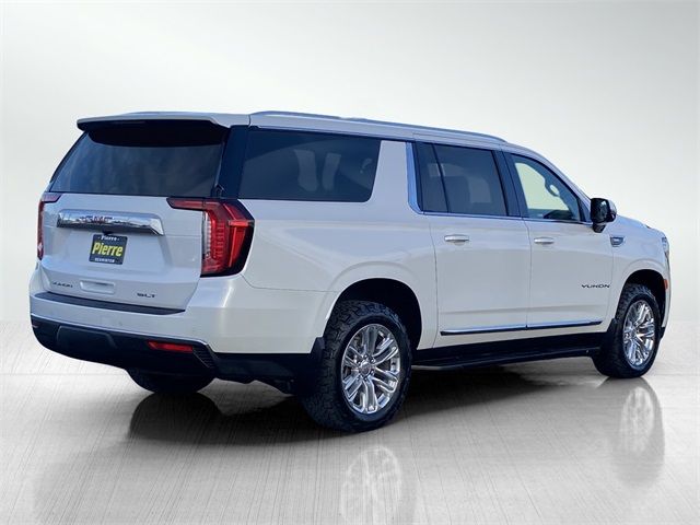 2022 GMC Yukon XL SLT