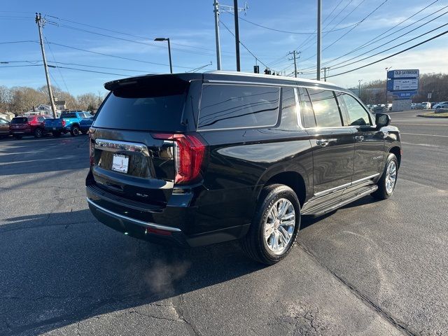 2022 GMC Yukon XL SLT