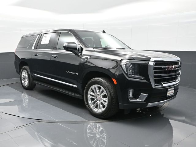 2022 GMC Yukon XL SLT