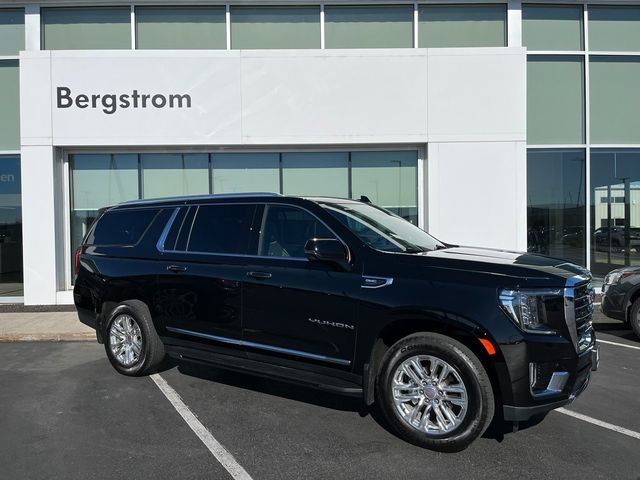 2022 GMC Yukon XL SLT