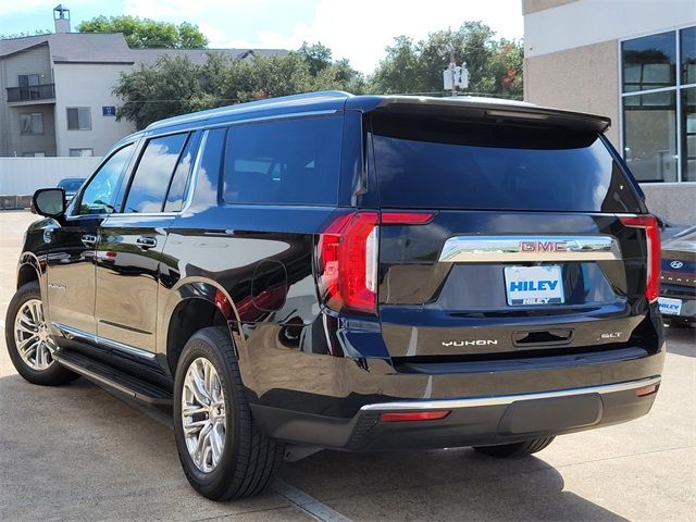 2022 GMC Yukon XL SLT