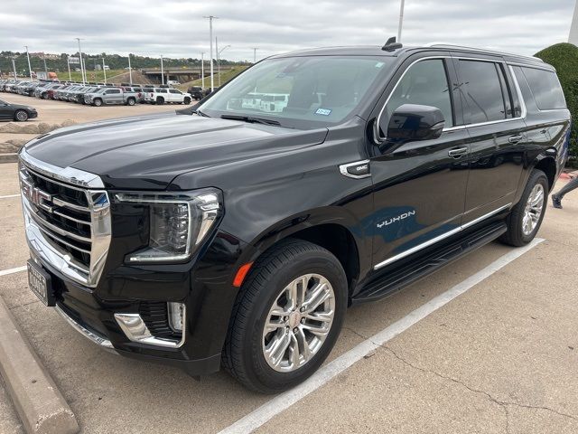 2022 GMC Yukon XL SLT