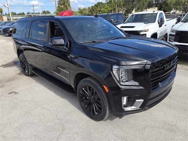 2022 GMC Yukon XL SLT