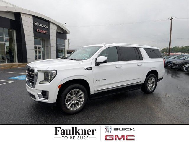 2022 GMC Yukon XL SLT