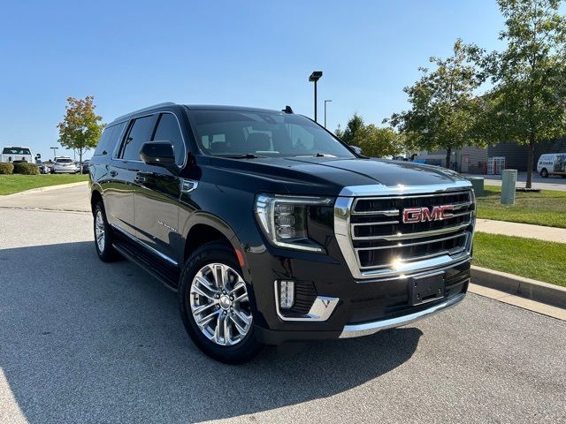 2022 GMC Yukon XL SLT