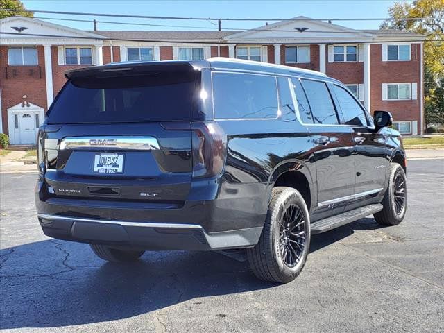 2022 GMC Yukon XL SLT