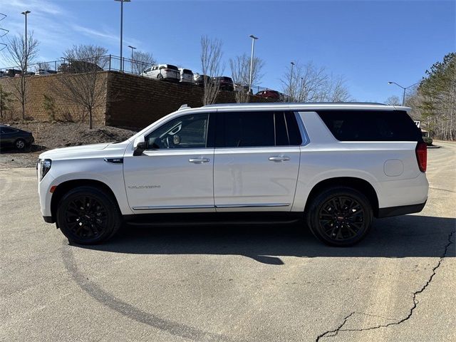 2022 GMC Yukon XL SLT