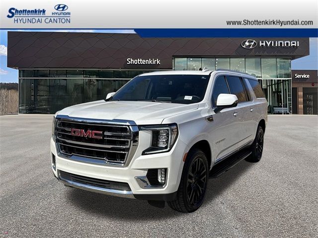 2022 GMC Yukon XL SLT