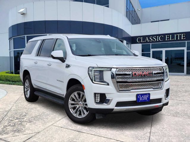 2022 GMC Yukon XL SLT