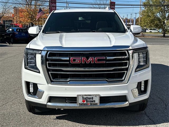 2022 GMC Yukon XL SLT