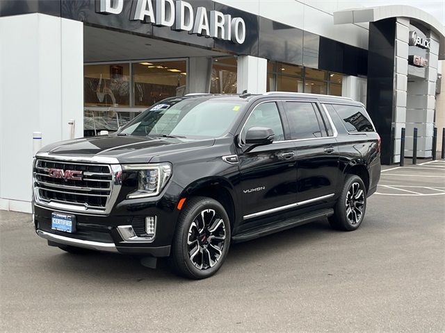 2022 GMC Yukon XL SLT