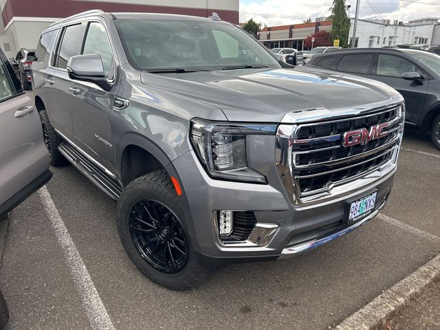 2022 GMC Yukon XL SLT