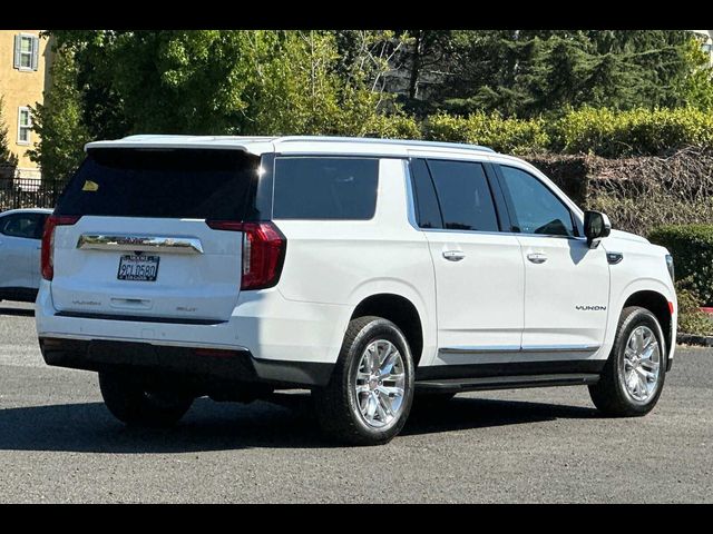 2022 GMC Yukon XL SLT