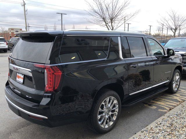 2022 GMC Yukon XL SLT