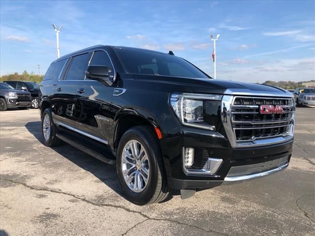 2022 GMC Yukon XL SLT