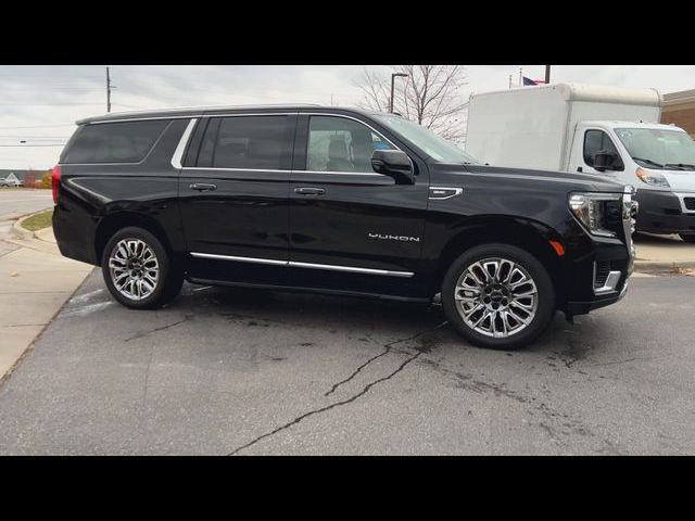 2022 GMC Yukon XL SLT