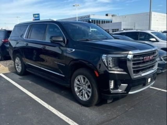 2022 GMC Yukon XL SLT