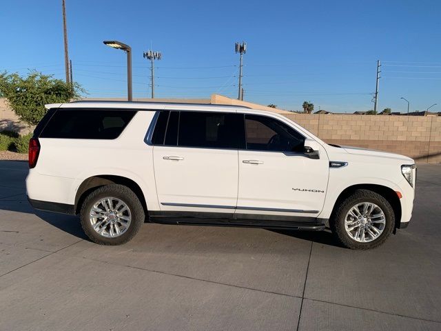 2022 GMC Yukon XL SLT