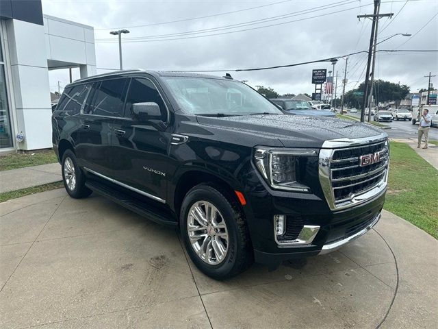 2022 GMC Yukon XL SLT