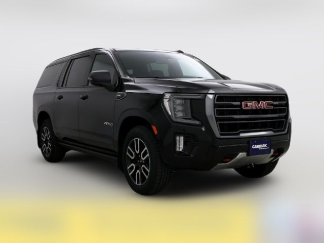 2022 GMC Yukon XL AT4