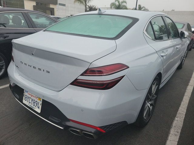 2022 Genesis G70 2.0T