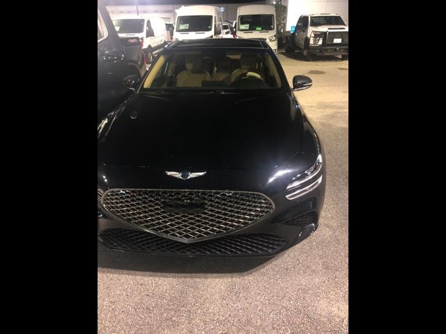 2022 Genesis G70 2.0T