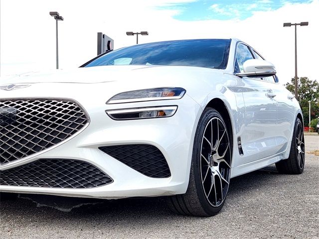 2022 Genesis G70 2.0T