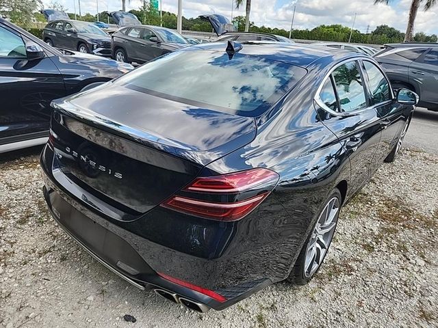 2022 Genesis G70 2.0T