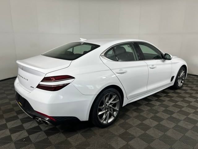 2022 Genesis G70 2.0T