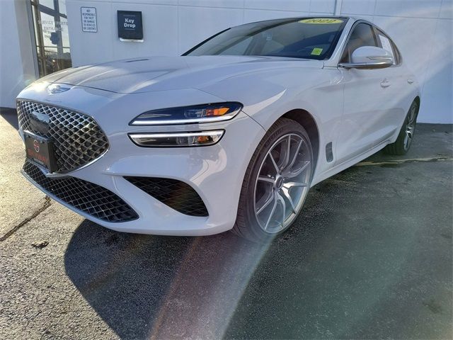 2022 Genesis G70 2.0T