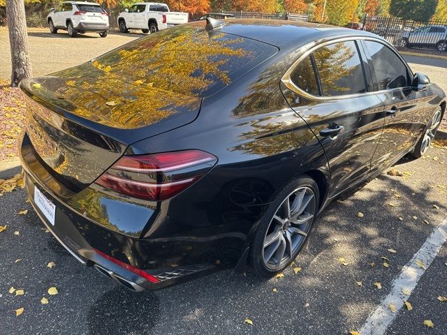 2022 Genesis G70 2.0T