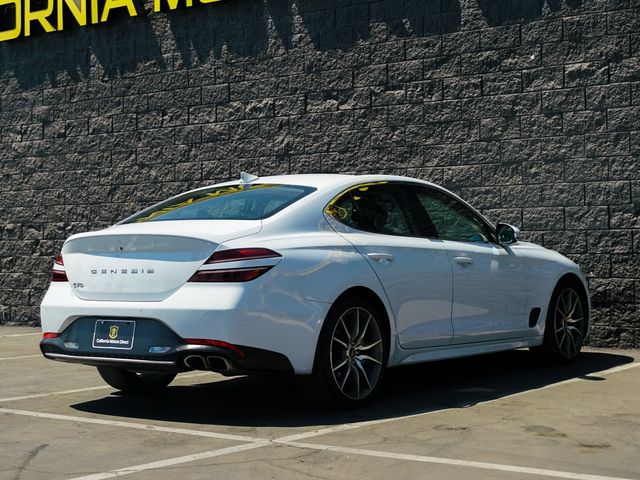 2022 Genesis G70 2.0T