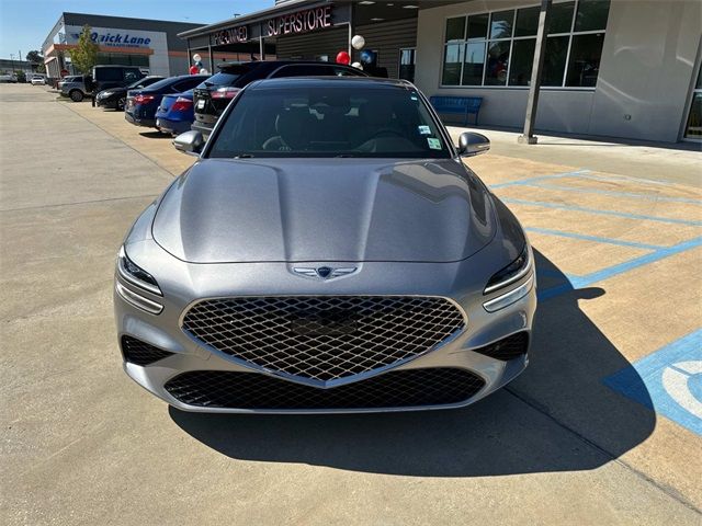 2022 Genesis G70 2.0T