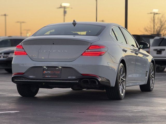 2022 Genesis G70 2.0T