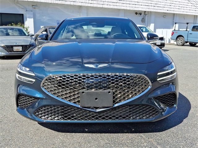 2022 Genesis G70 2.0T