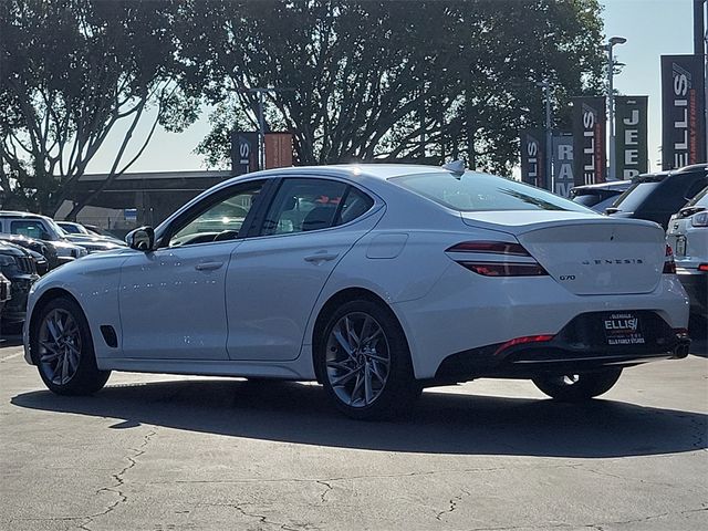 2022 Genesis G70 2.0T