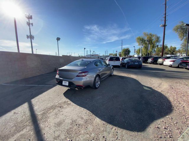 2022 Genesis G70 2.0T