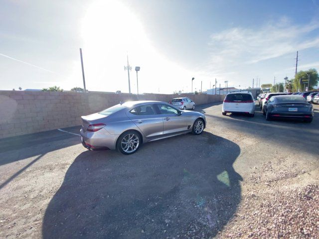 2022 Genesis G70 2.0T