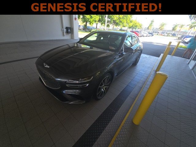 2022 Genesis G70 2.0T